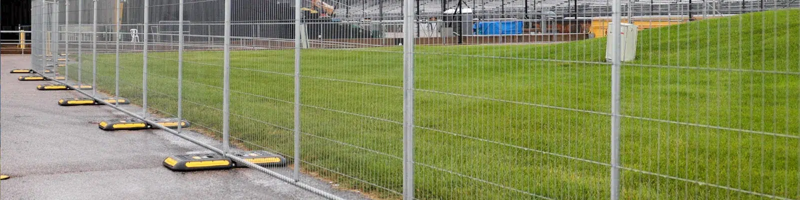temporary fence for schools