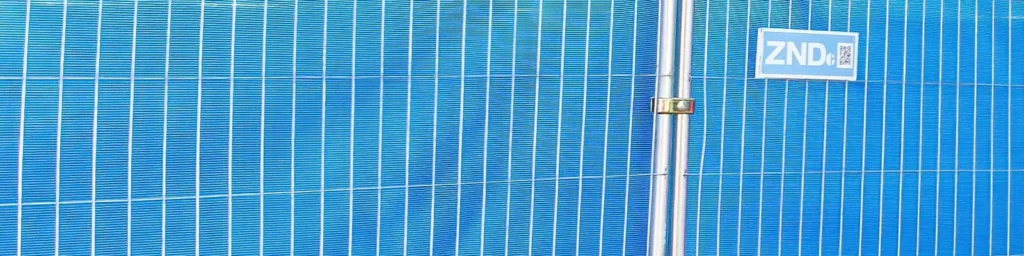 Valla perimetral con mampara de privacidad