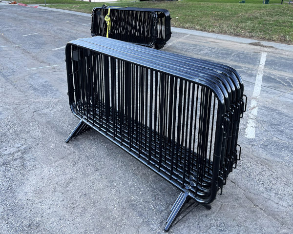 Recubrimiento en polvo para barrera de patas fijas